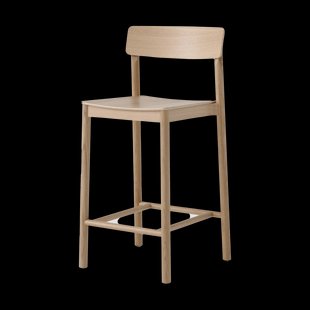 &Tradition Betty TK13 Counter Chair barkruk 65 cm Gelakt eikenhout