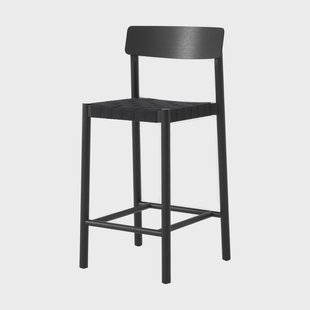 &Tradition Betty TK12 Counter Chair barkruk 65 cm Zwart linnen-zwartgelakte es