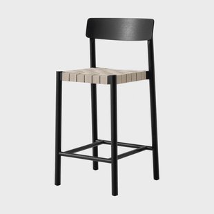 &Tradition Betty TK12 Counter Chair barkruk 65 cm Natuurkleurig linnen-zwartgelakte es