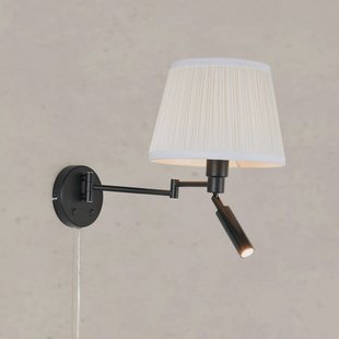 Markslöjd Wandlamp Pivot, naturel wit/zwart, uitsteeklengte 43 cm, 2-lamps.