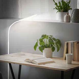 Briloner LED vloerlamp Mura, wit, hoogte 170 cm, metaal, touchdimmer