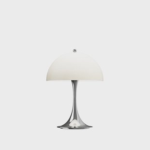 Panthella 250 PORTABLE acculamp chroom/beige Louis Poulsen - Woonkamer - Modern - Kunststof - Met lampenkap
