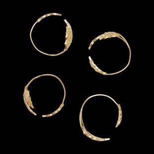 Ferm Living Holly leaf servetring Ø5,3 cm 4-pack Brass