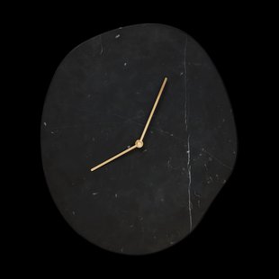 Ferm Living Melt wandklok 28x33 cm Black marble