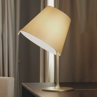 Melampo T Tafellamp Brons Artemide - Woonkamer - Designer - Stof - Met lampenkap