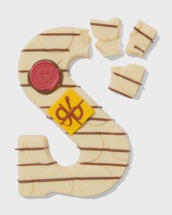 HEMA Handgedecoreerde chocoladeletter wit S 180g
