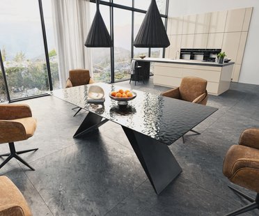 DELIFE Eetkamertafel Edge 200x100 Glas smelten rokerig zwart 3D-Relief V-frame vlak staal zwart