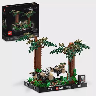 LEGO Star Wars - Endor™ Speeder Chase Diorama 75353