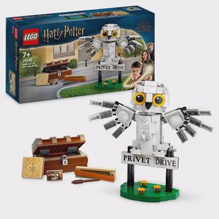 LEGO Harry Potter - Hedwig™ at 4 Privet Drive 76425