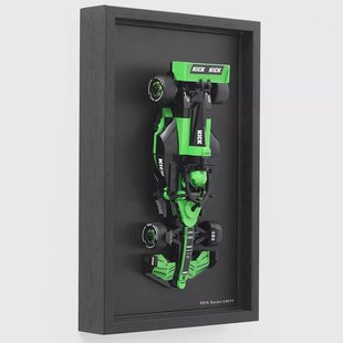 Brickframe - 77247 - KICK Sauber F1® Team C44 racewagen - LEGO Speed Champions