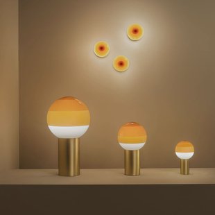 MARSET tafellamp Dipping Light M, amber/messing