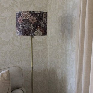 PR Home Vloerlamp Amy, Dahlia bruin/goud, hoogte 150 cm, textiel, E27
