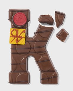 HEMA Handgedecoreerde chocoladeletter melk K 180g