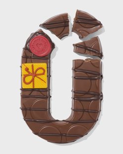 HEMA Handgedecoreerde chocoladeletter melk O 180g