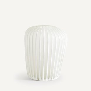 Generfde vaas in matglas, Corila