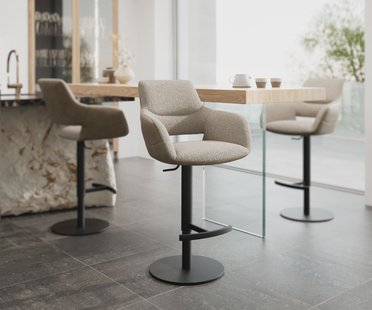 DELIFE Barstoel Yago-Flex materiaalmix microvezel Mud / bouclé Mud draaivoet in hoogte verstelbaar metaal zwart draaibaar pocketvering