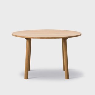 Fredericia Furniture Taro 6121 eettafel Licht geoliede eik, ø120 cm
