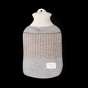 Form & Refine Aymara kruik Pattern grey