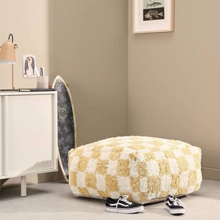 NOUS Living poef Checker