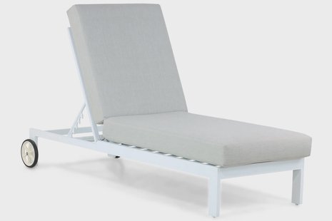 Santika Mulsanne lounger