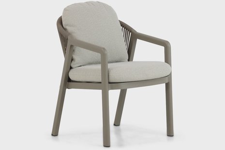 Santika Guss dining tuinstoel