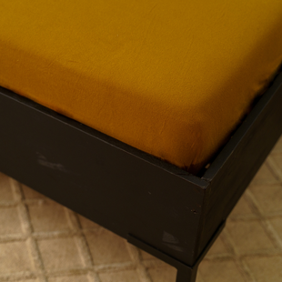 Sale - Kayori Biologisch  Nagano Top. Hoeslaken Flanel - 180/200- Okergeel