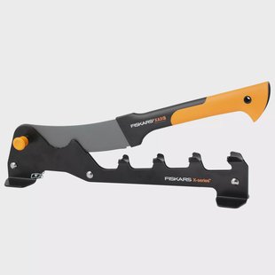 Fiskars X-Series 1079159 Wall Mount en WoodXpert machete/bijl XA3, set