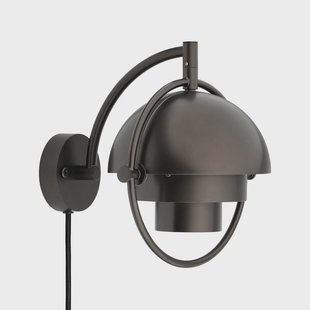 Gubi wandlamp Multi-Lite, zwart-messingkleurig, metaal