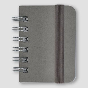 Grijs miniboekje met blanco pagina's en elastische sluiting
