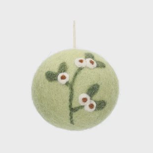Kerstbal vilt, groen met takje,&Oslash; 6 cm