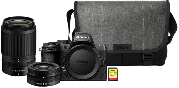 Nikon Z50 II Starterskit + 16-50mm + 50-250mm