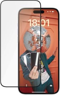 PanzerGlass Ultra-Wide Fit Apple iPhone 15 Plus Screenprotector Ceramic