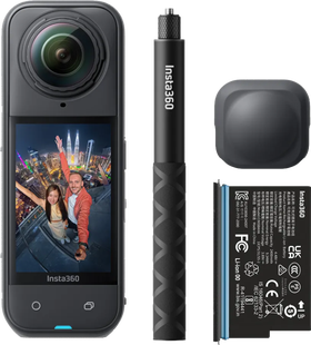 Insta360 X5 Starter Bundle
