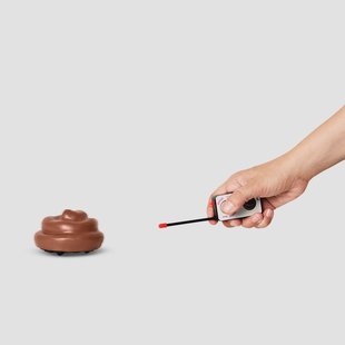 Op afstand bestuurbare poe met geluid