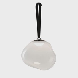 Melt Portable vloerlamp, opaal/zwart, IP44 Tom Dixon - Woonkamer - Designer - Kunststof - Driebeen