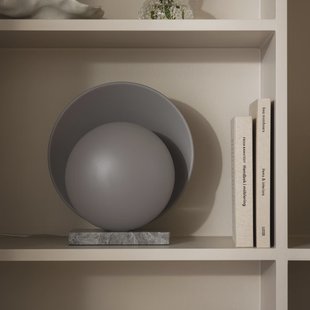 Orbit tafellamp grijs marmer hoogte 32 cm Globen Lighting - Woonkamer - Designer - Steen - 1 lamp