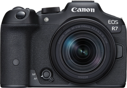 Canon EOS R7 + 18-150mm lens