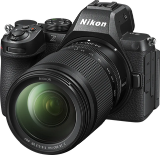 Nikon Z5 II + NIKKOR Z 24-200mm f/4-6.3 VR