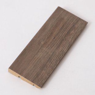 Quick-step Muurplint Hoge Plint - Tampa Bruin Eiken - Mdf - 240cm - 10x60mm