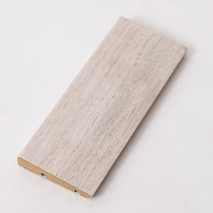 Quick-step Muurplint Hoge Plint - Mesa Licht Grijs - Mdf - 240cm - 10x60mm