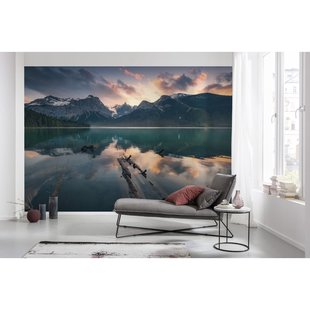 Fotobehang Burning Emerald - Meerkleurig - 2,80m X 450cm