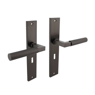 Intersteel Deurkruk Op Schild Bau-stil - Zamak - Antracietgrijs - Sleutelgat - Afstand 56 Mm