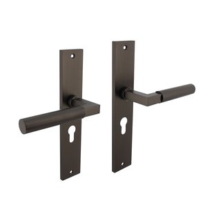 Intersteel Deurkruk Op Schild Bau-stil - Zamak - Antracietgrijs - Cilindergat - Afstand 55 Mm