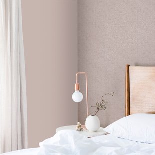 Decomode Vliesbehang Linen Shimmer - Zachtbruin - 10,05 M X 52 Cm