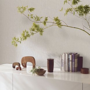 Vliesbehang Assorti 2022-2024 33324 - Lichtgrijs Met Een Warme Ondertoon - 10,05m X 53cm