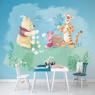 Komar Fotobehang Winnie De Pooh Picnic - Blauw - 2,80m X 300cm