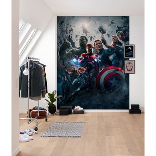 Komar Fotobehang Avengers Vs Ultron - Meerkleurig - 2,50m X 200cm