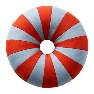 Studio About Float Sierkussen - Blue / Red