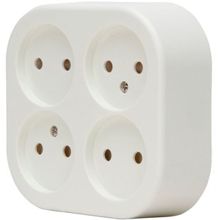 Baseline Stopcontact Opbouw 4-voudig Wit