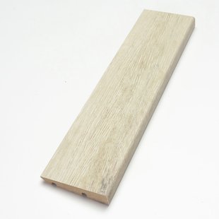 Decomode Hoge Plint Hannover - 240cm - 12x60mm